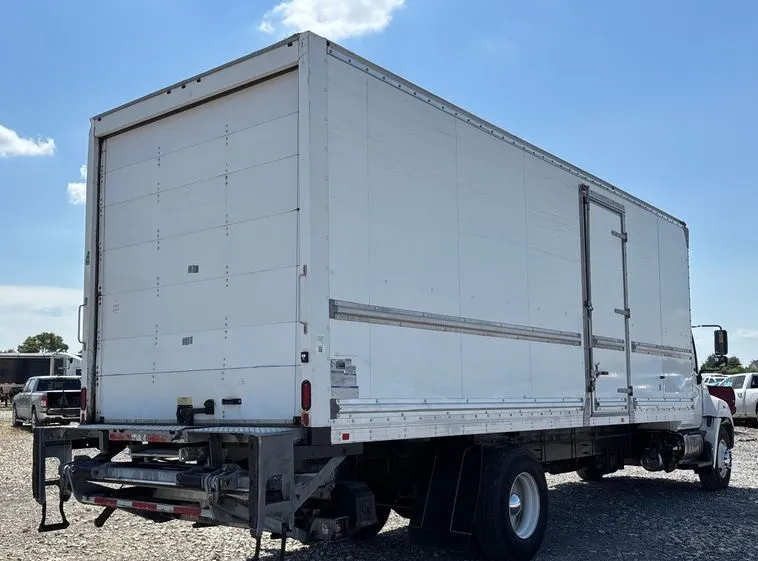 2019 Hino 268 Box